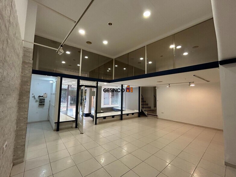 Retail in Xàtiva, Valencia for lease - Building Photo - Image 2 of 9