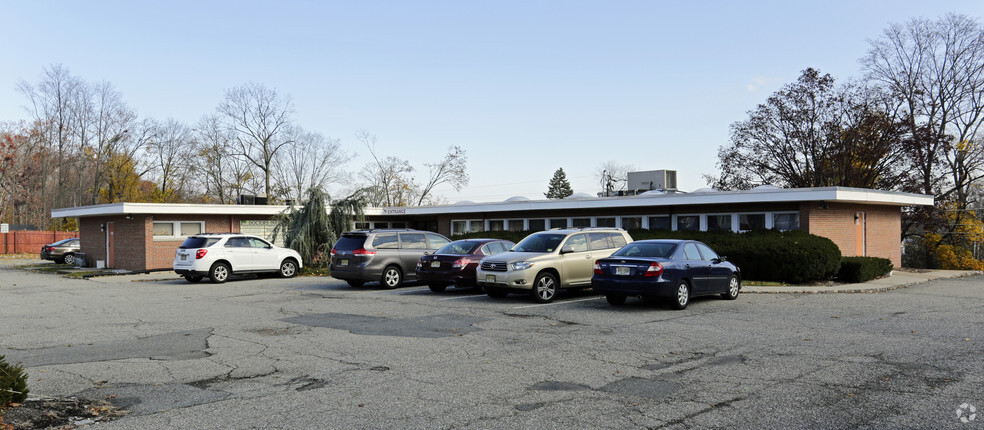 369 W Blackwell St, Dover, NJ for lease - Primary Photo - Image 1 of 17