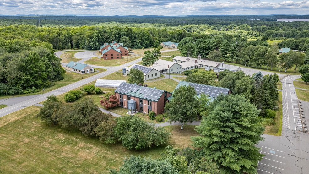 90 Quaker Hill Rd, Unity, ME for sale - Building Photo - Image 3 of 9