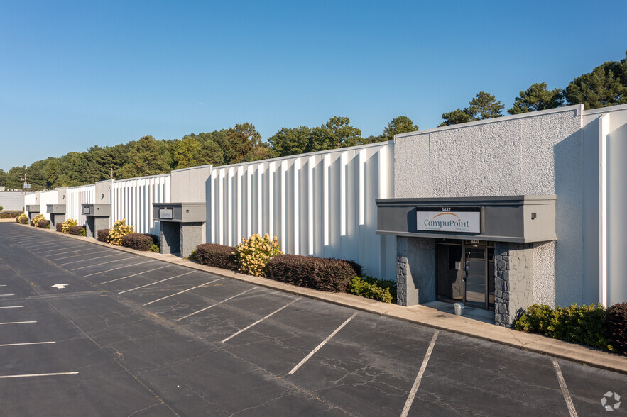 6420-6432 Warren Dr, Norcross, GA for lease - Building Photo - Image 1 of 4