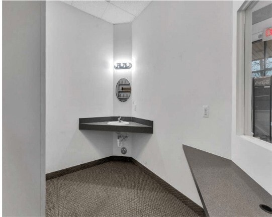 4001 Stone School Rd, Ann Arbor, MI for lease Interior Photo- Image 1 of 5