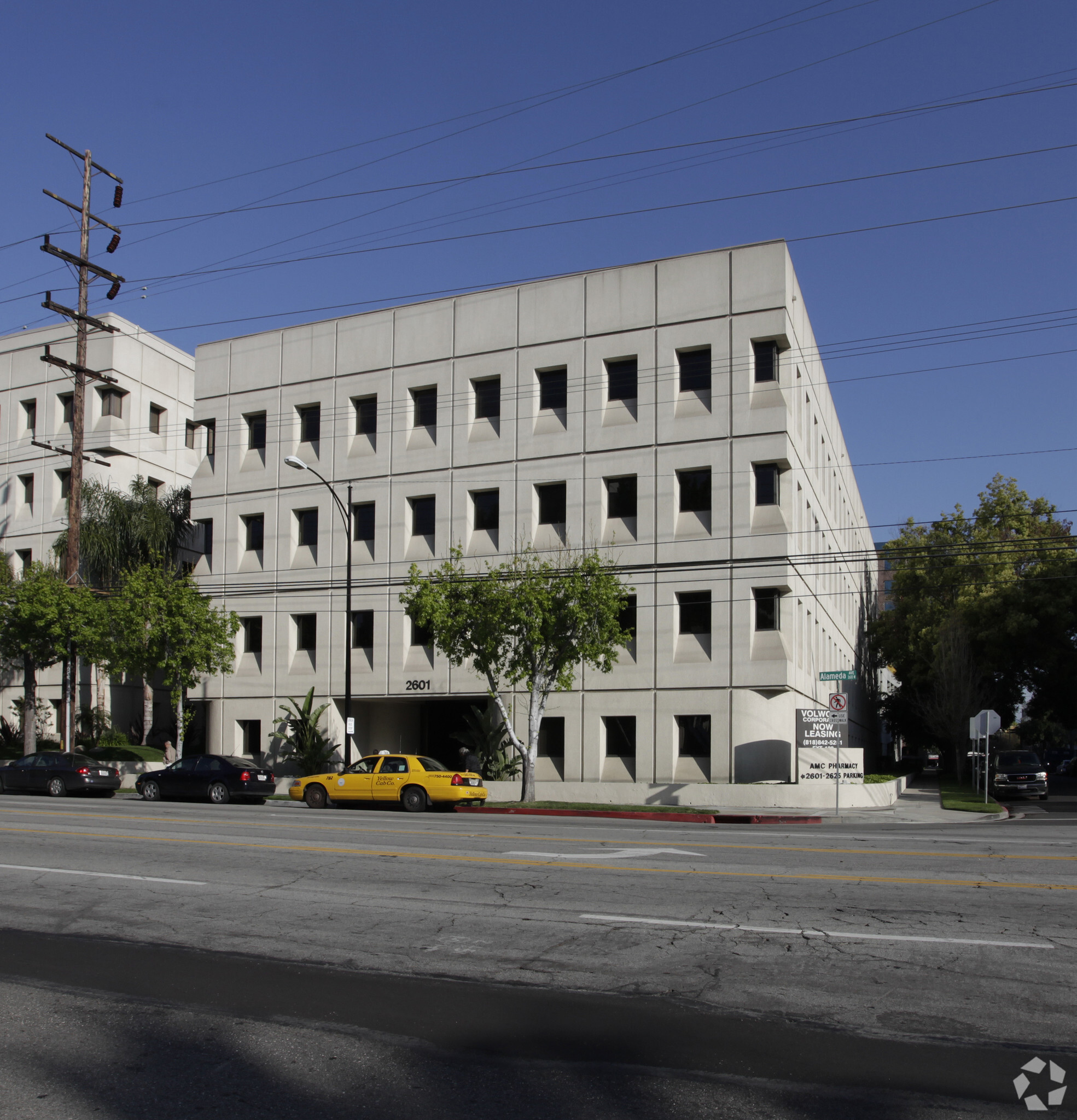 2601 W Alameda Ave, Burbank, CA 91505 - On-Campus Medical Park | LoopNet