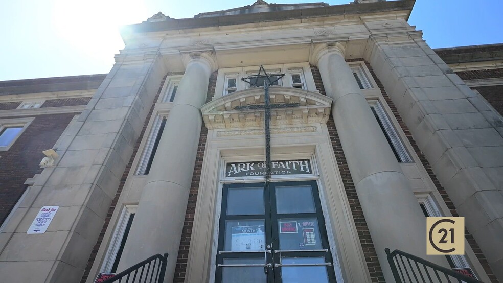 401 E Broadway St, Muskogee, OK for sale - Commercial Listing Video - Image 2 of 43