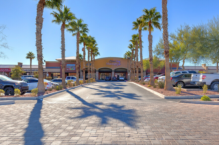 825-955 W Craig Rd, North Las Vegas, NV for lease - Building Photo - Image 1 of 13