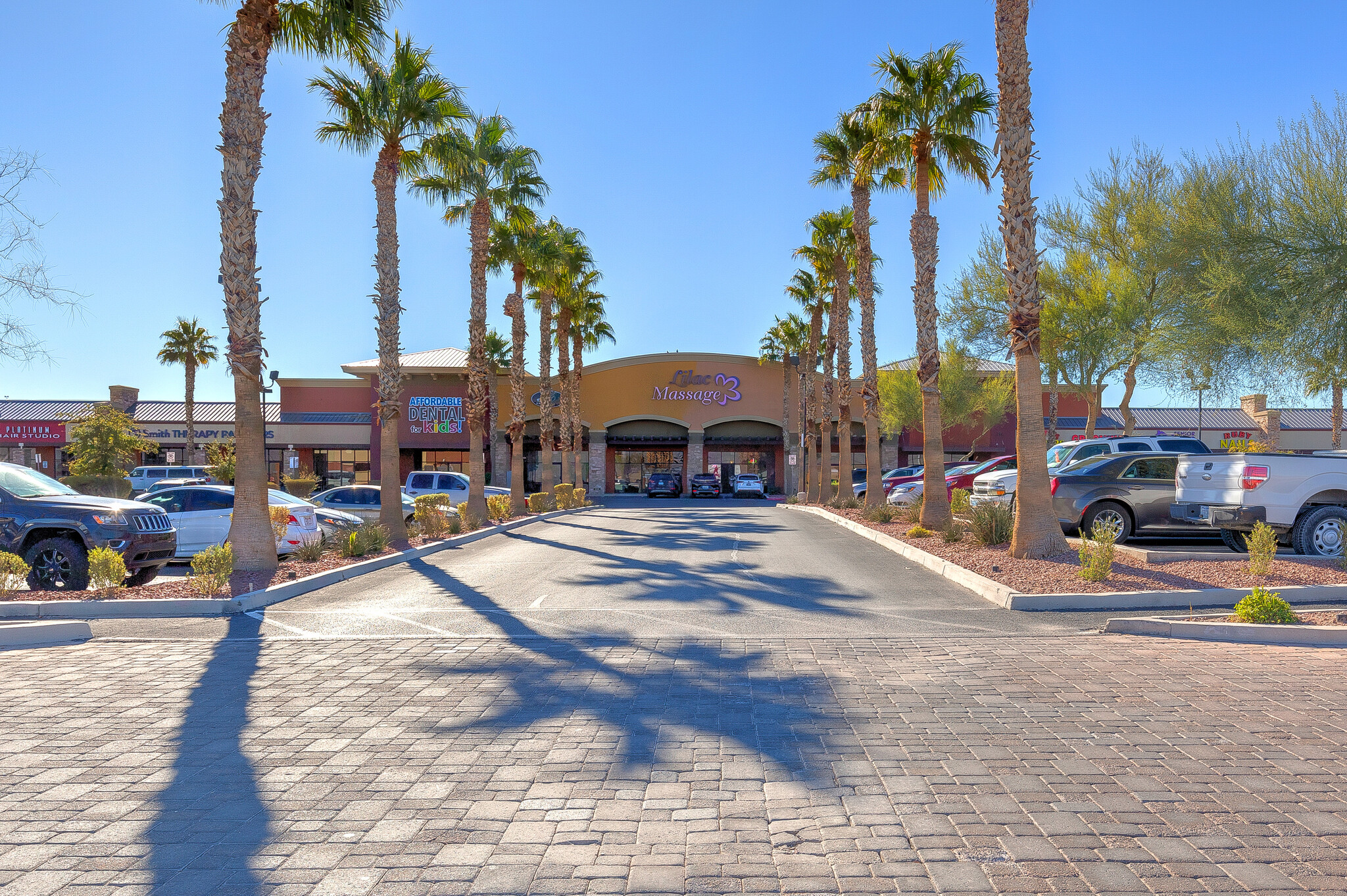 825-955 W Craig Rd, North Las Vegas, NV for lease Building Photo- Image 1 of 14