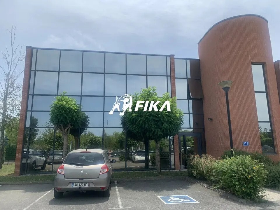 Office in Toulouse for lease Building Photo- Image 1 of 7