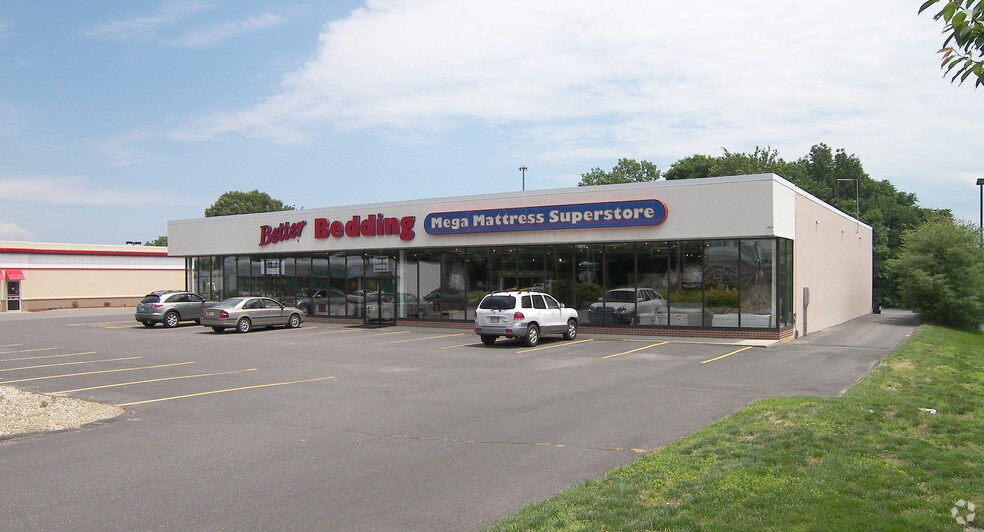 484 Boston Post Rd, Orange, CT for sale - Primary Photo - Image 1 of 1