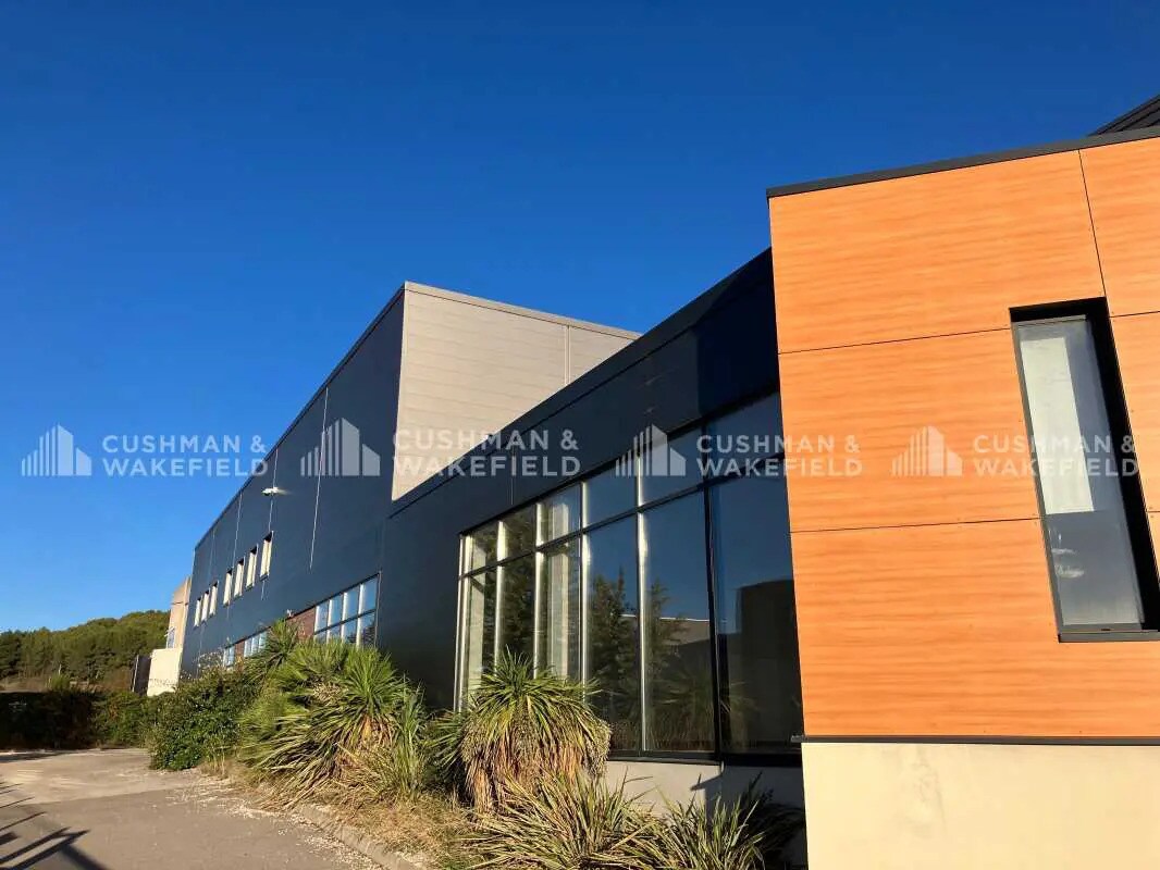 105 Rue Francois Hennebique, Aix-en-Provence for lease Building Photo- Image 1 of 9