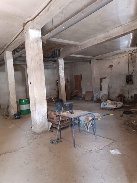 Retail in Córdoba for sale - Building Photo - Image 3 of 5