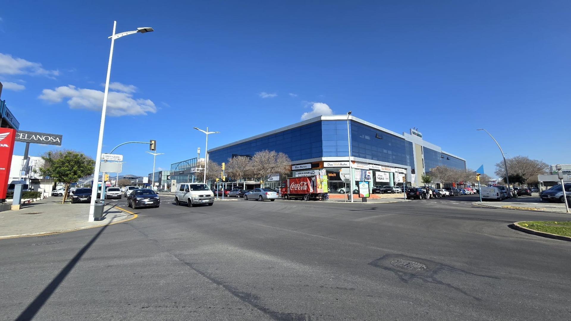 Retail in Palma, Islas Baleares for lease Building Photo- Image 1 of 6