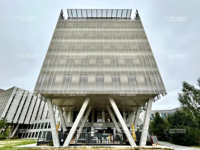 Vente Bureaux 655 m²