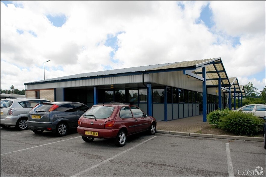 Newton Ct, Liverpool for lease - Building Photo - Image 2 of 3