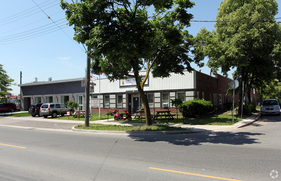 60 Caledonia Rd, Toronto, ON for sale - Building Photo - Image 3 of 10