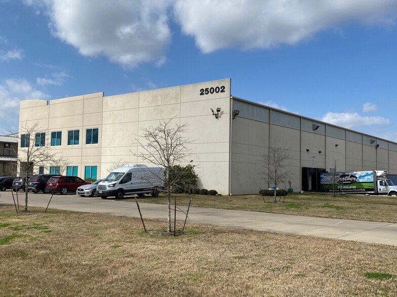 25002 Clay Rd, Katy, TX for lease - Building Photo - Image 3 of 24