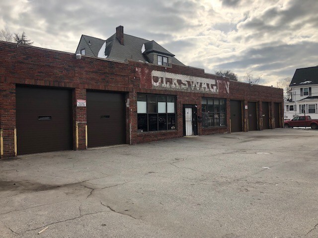 1586 Broad St, Cranston, RI for sale Other- Image 1 of 1