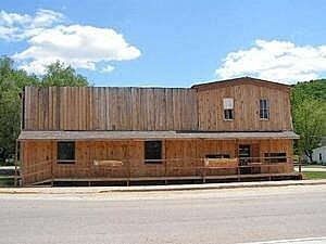 406 N 4th St, Readstown, WI for sale - Primary Photo - Image 1 of 1