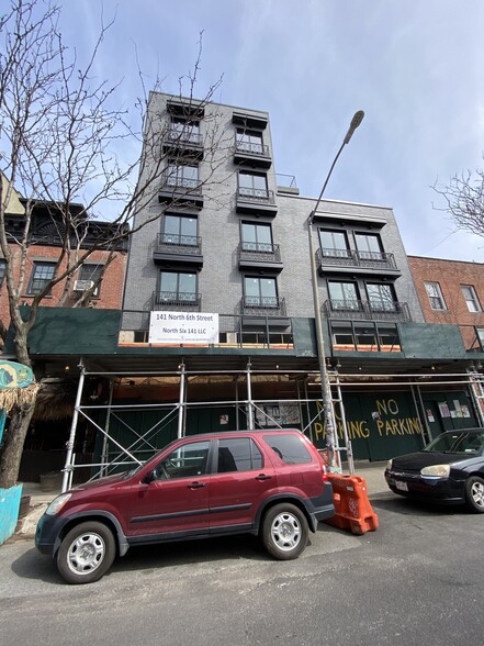 141 N 6th St, Brooklyn, NY for lease - Building Photo - Image 3 of 8