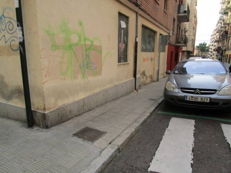 Retail in Salamanca for lease - Building Photo - Image 1 of 9