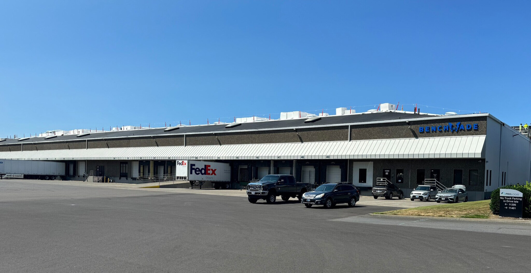 11305 SE Jennifer St, Clackamas, OR for sale Building Photo- Image 1 of 1