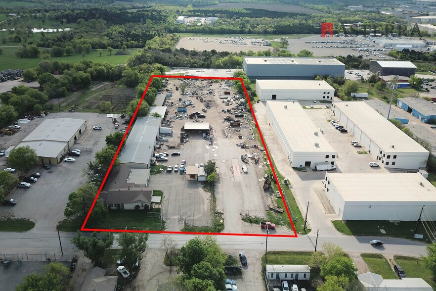 9513 Brown Ln, Austin, TX for sale - Building Photo - Image 1 of 12