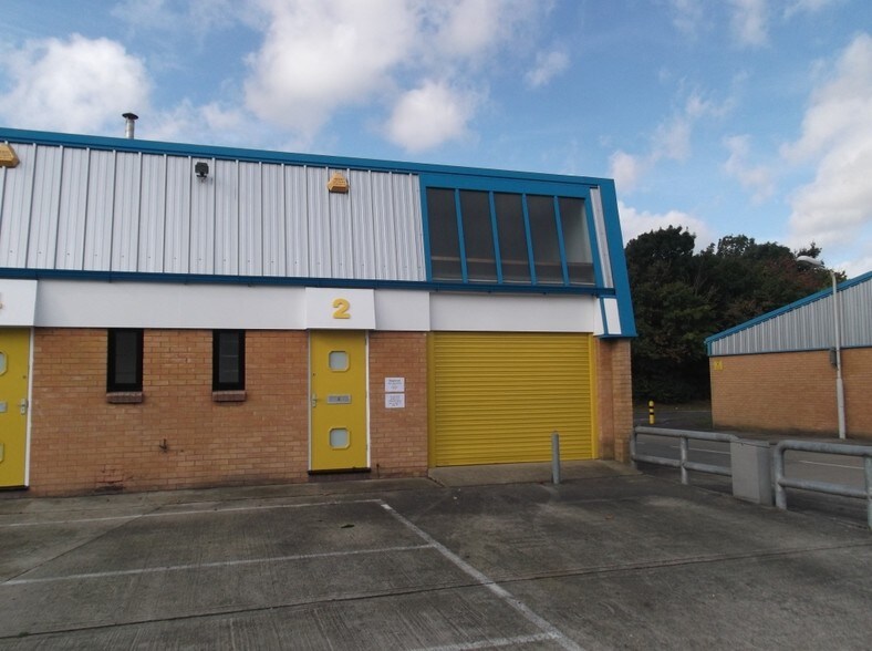 Josselin Ct, Basildon for lease - Building Photo - Image 3 of 3