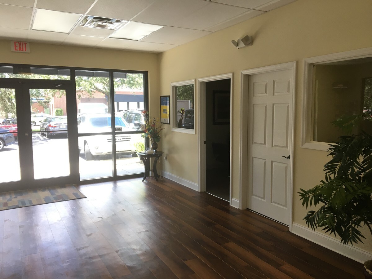 53365344 Clark Rd, Sarasota, FL 34233