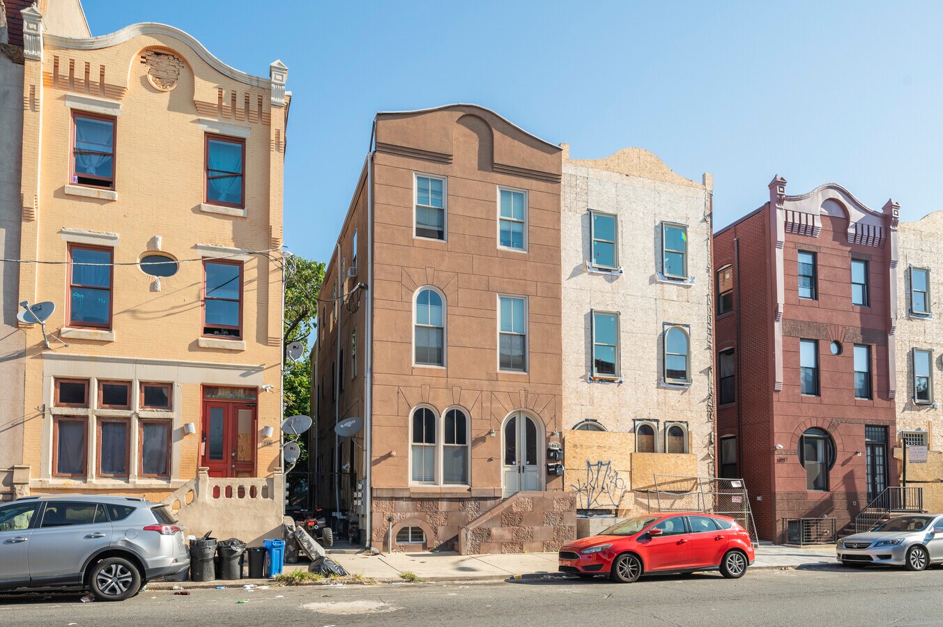 1831 W Diamond St, Philadelphia, PA 19121 Multifamily for Sale