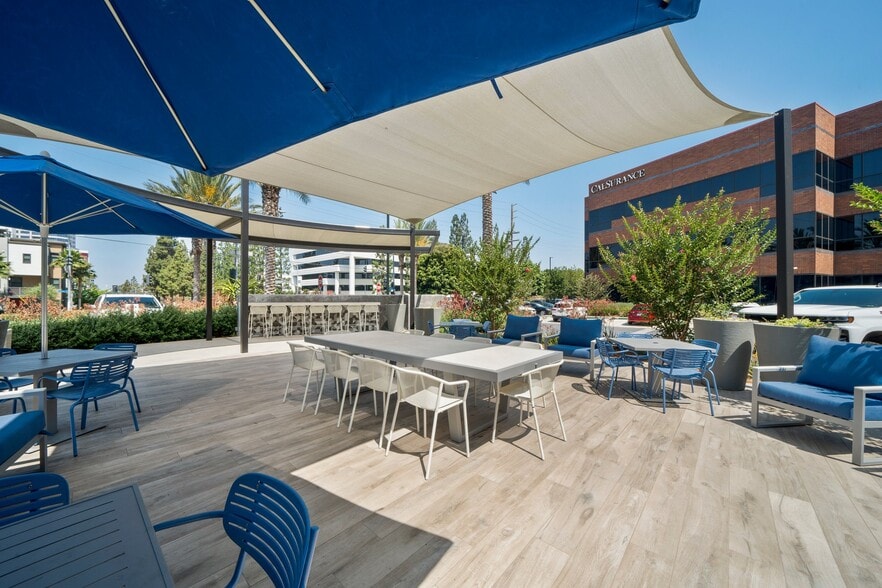 701 S Parker St, Orange, CA for lease - Building Photo - Image 1 of 15