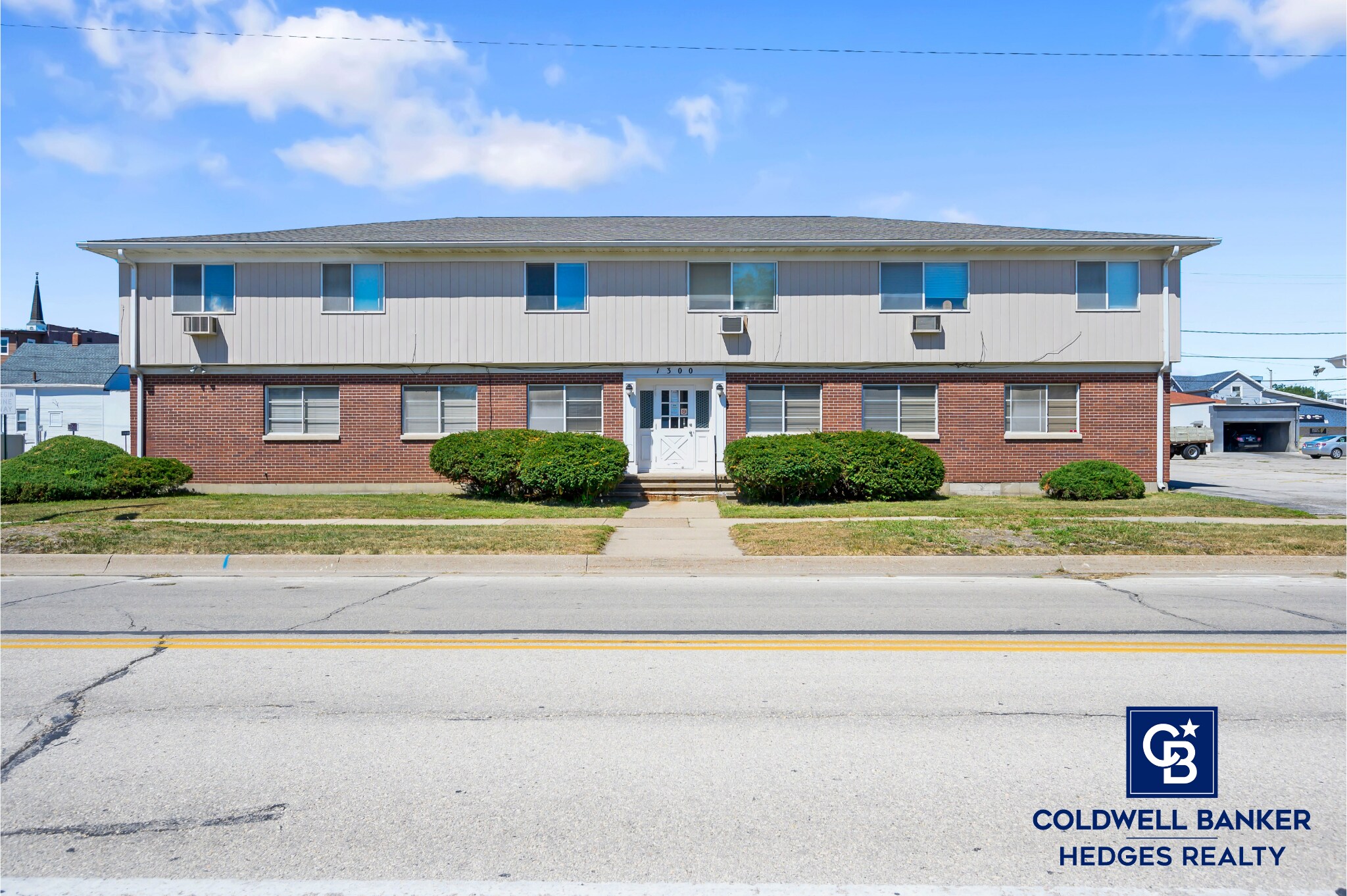 1300 2nd Ave SE, Cedar Rapids, IA for sale Primary Photo- Image 1 of 1