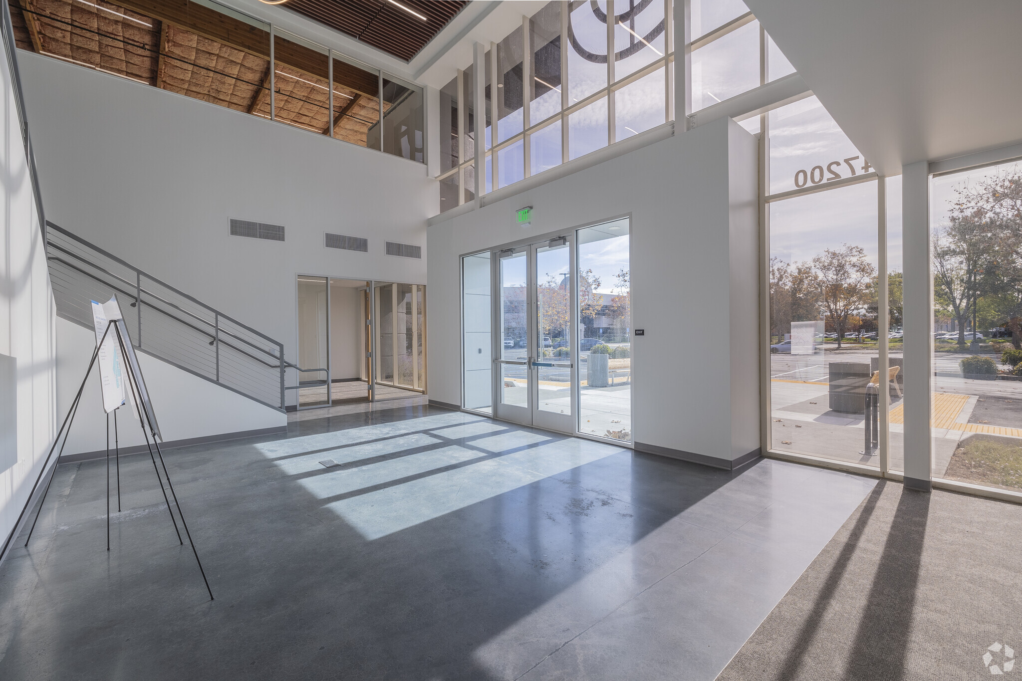 47200 Bayside Pky, Fremont, CA for lease Lobby- Image 1 of 47