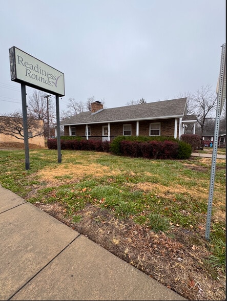 112 E 10th St, Eudora, KS for sale - Building Photo - Image 1 of 19
