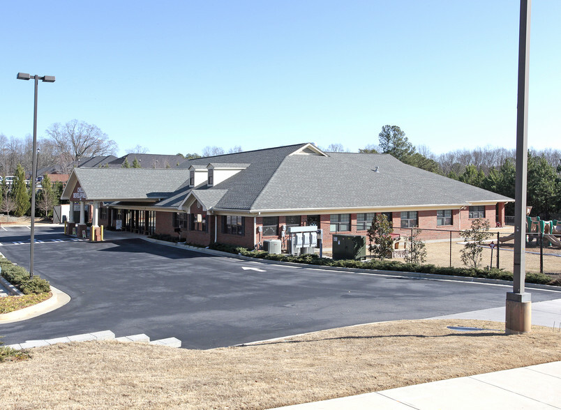 1815 Old Alabama Rd, Roswell, GA for sale - Primary Photo - Image 1 of 7