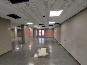 Retail in Barcelona, Barcelona for lease Interior Photo- Image 2 of 8