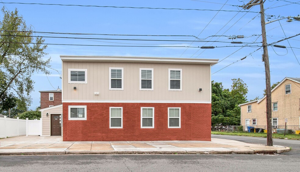 202 Foundry St, Florence, NJ for sale - Building Photo - Image 2 of 10