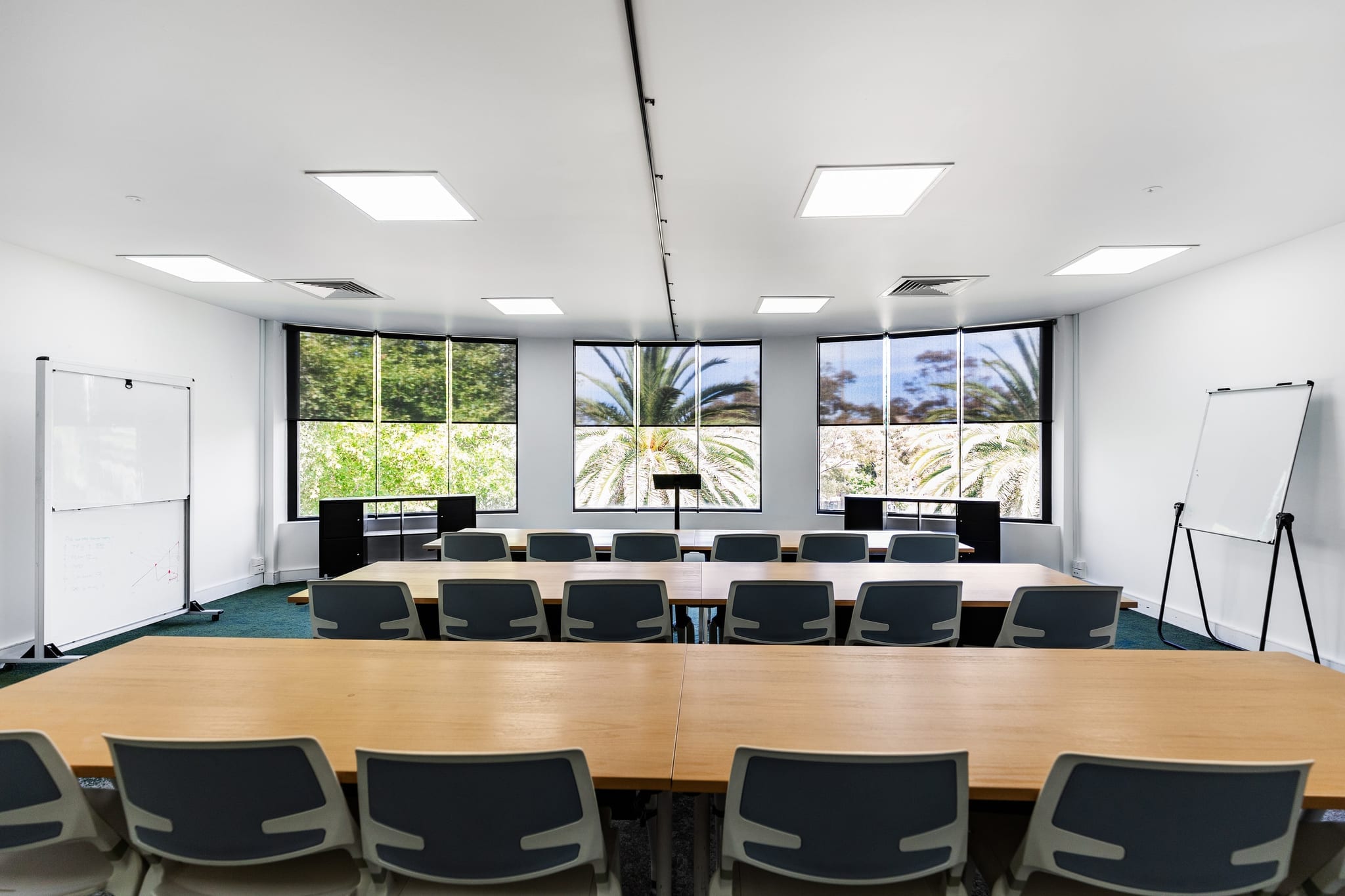245 St Kilda Rd, St Kilda for lease Interior Photo- Image 1 of 2