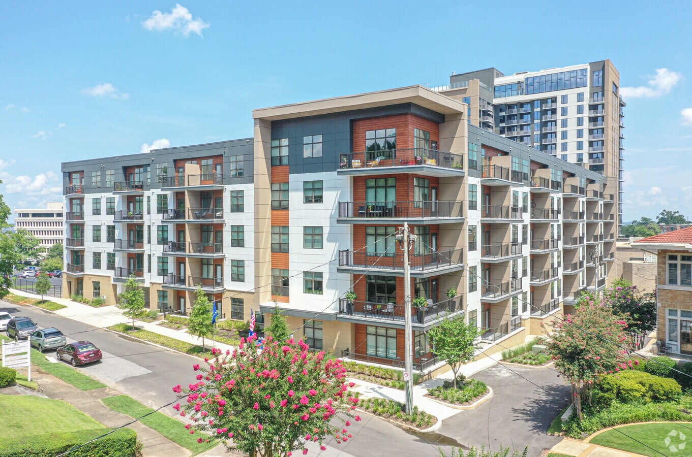 2173 Highland Ave S, Birmingham, AL 35205