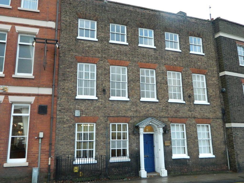 6 South Brink, Wisbech for lease Primary Photo- Image 1 of 8