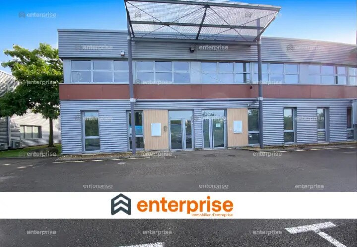 Flex in Beauvais for sale - Building Photo - Image 1 of 5