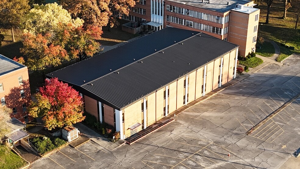 3000 N Grant Ave, Springfield, MO for sale - Primary Photo - Image 2 of 11