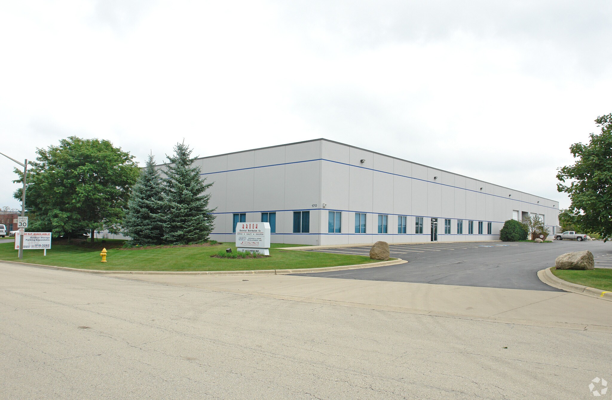 170 Alexandra Way, Carol Stream, IL for sale Building Photo- Image 1 of 1