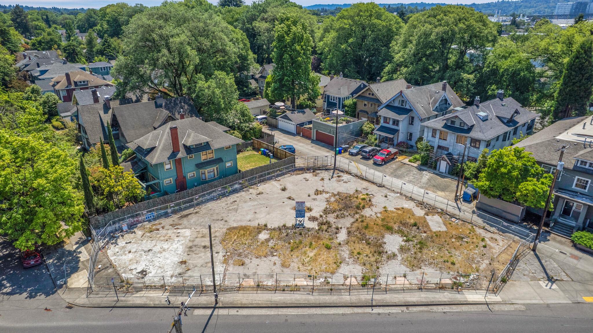 1312-1334 SE Hawthorne Blvd, Portland, OR for sale Building Photo- Image 1 of 20