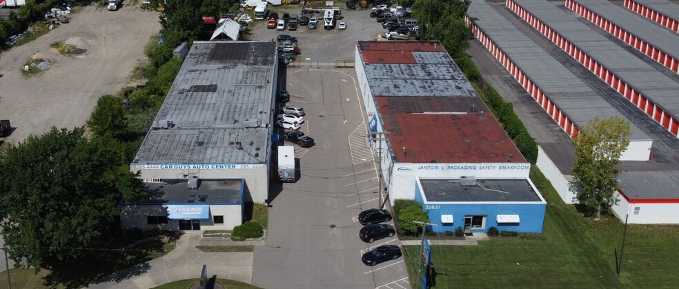 32639 Groesbeck Hwy, Fraser, MI for sale - Aerial - Image 2 of 3