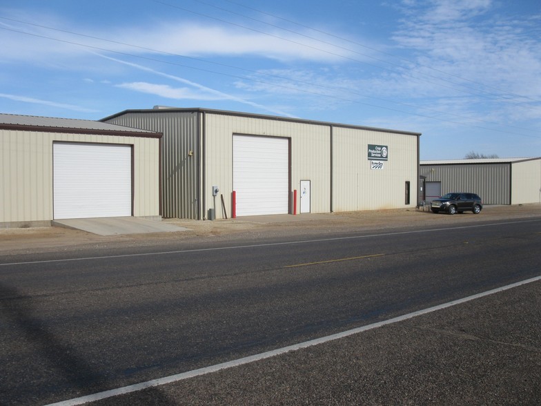 1120 N Industrial Blvd, Slaton, TX for sale - Building Photo - Image 1 of 1