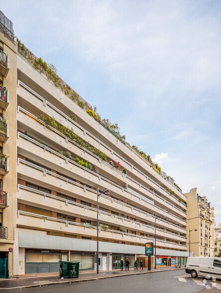 39 Rue Du Docteur Blanche, Paris for lease - Primary Photo - Image 1 of 3