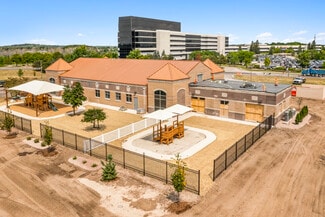 More details for N56 W16949 Ridgewood Dr, Menomonee Falls, WI - Retail for Sale