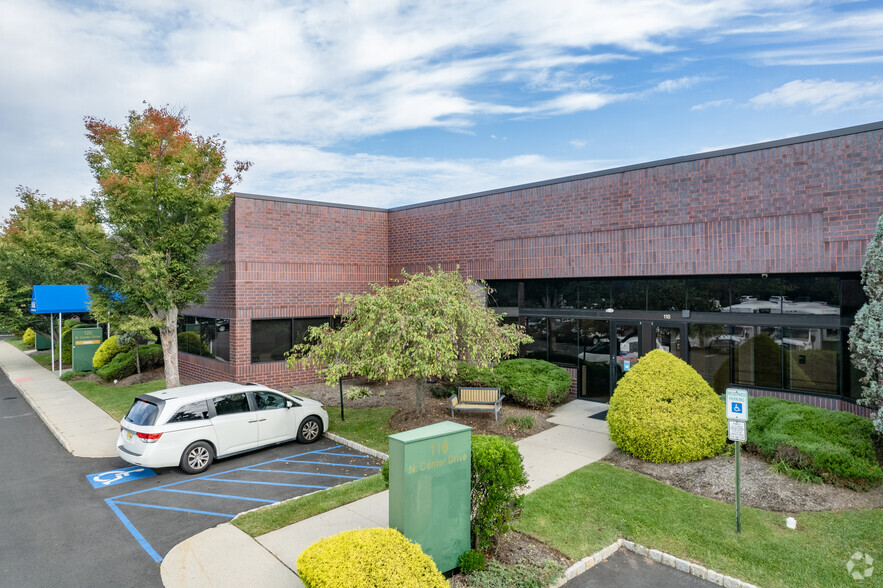 100-120 N Center Dr, North Brunswick, NJ for lease - Building Photo - Image 1 of 5