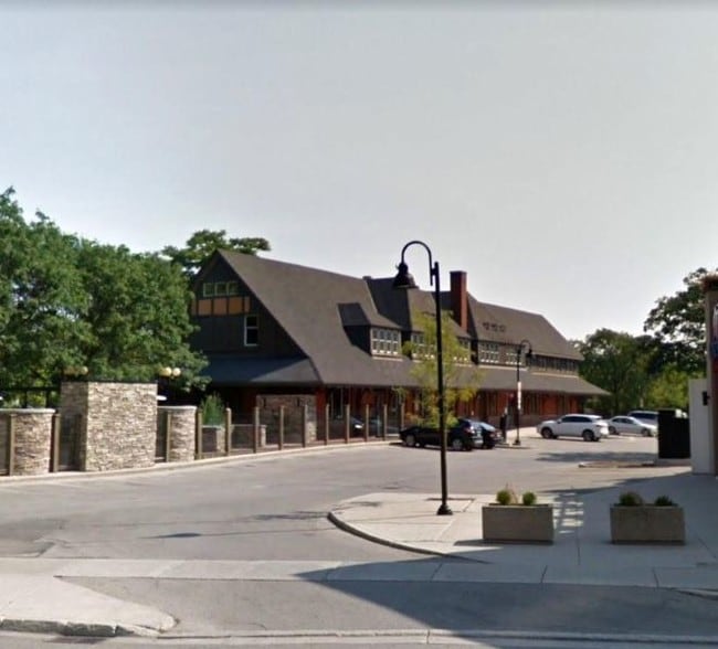 664 Richmond St, London, ON for lease - Building Photo - Image 1 of 2