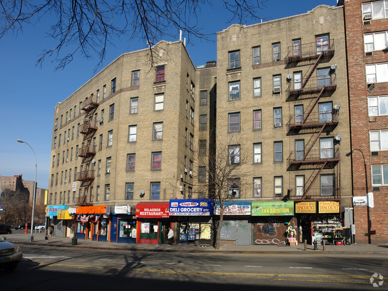 255-271 W Kingsbridge Rd, Bronx, NY for sale - Building Photo - Image 1 of 1