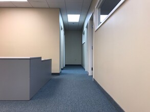 2 Electronics Ave, Danvers, MA for lease Interior Photo- Image 2 of 5