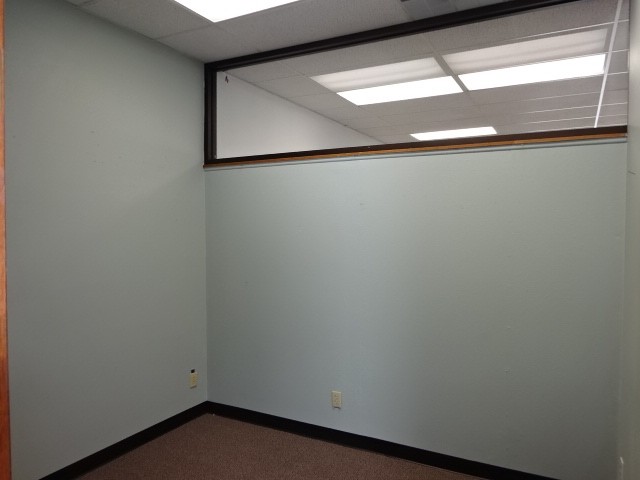 2501 Church St, Stevens Point, WI for lease - Interior Photo - Image 3 of 15